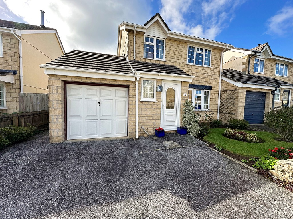 Buying a Property for Sale, Cornwall Truro St Agnes Goundrys